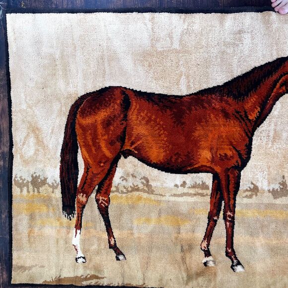 Vintage Thoroughbred Horse Equestrian Throw Rug or Wall Hanging Cottage barn - Picture 4 of 10
